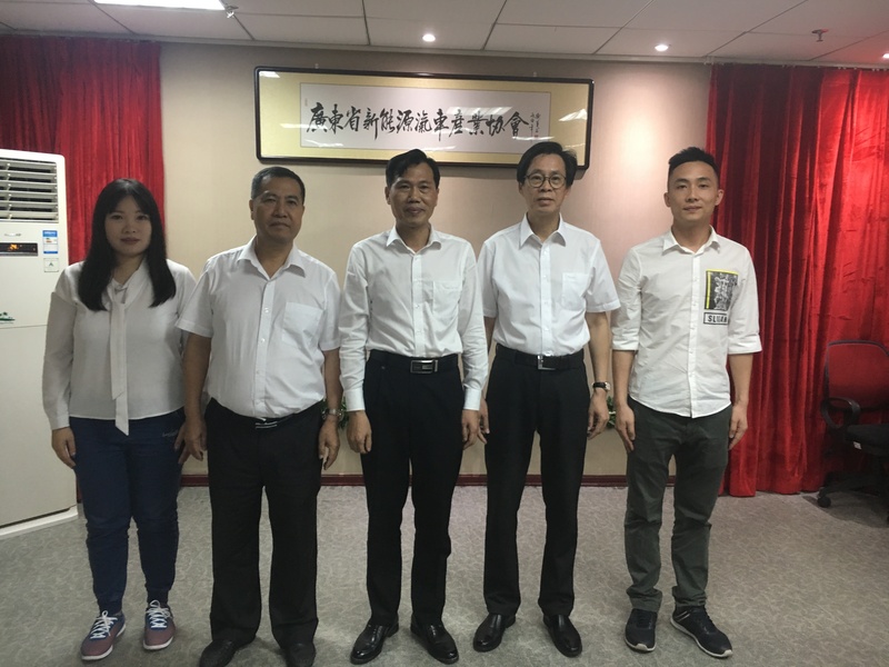 广东省汽车行业协会罗忠宁副秘书长一行到我会秘书处交流